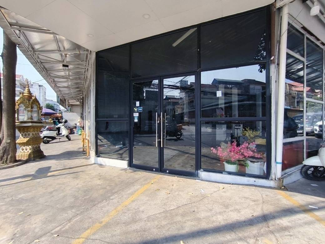 CommercialShophouse出租，位于Toul Svay Prey 2镇, 波哥堪, 金边