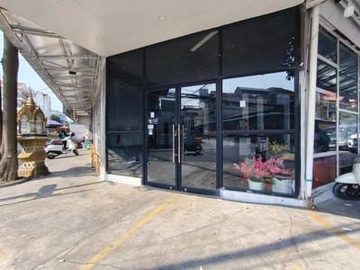 CommercialShophouse出租，位于Toul Svay Prey 2镇, 波哥堪, 金边