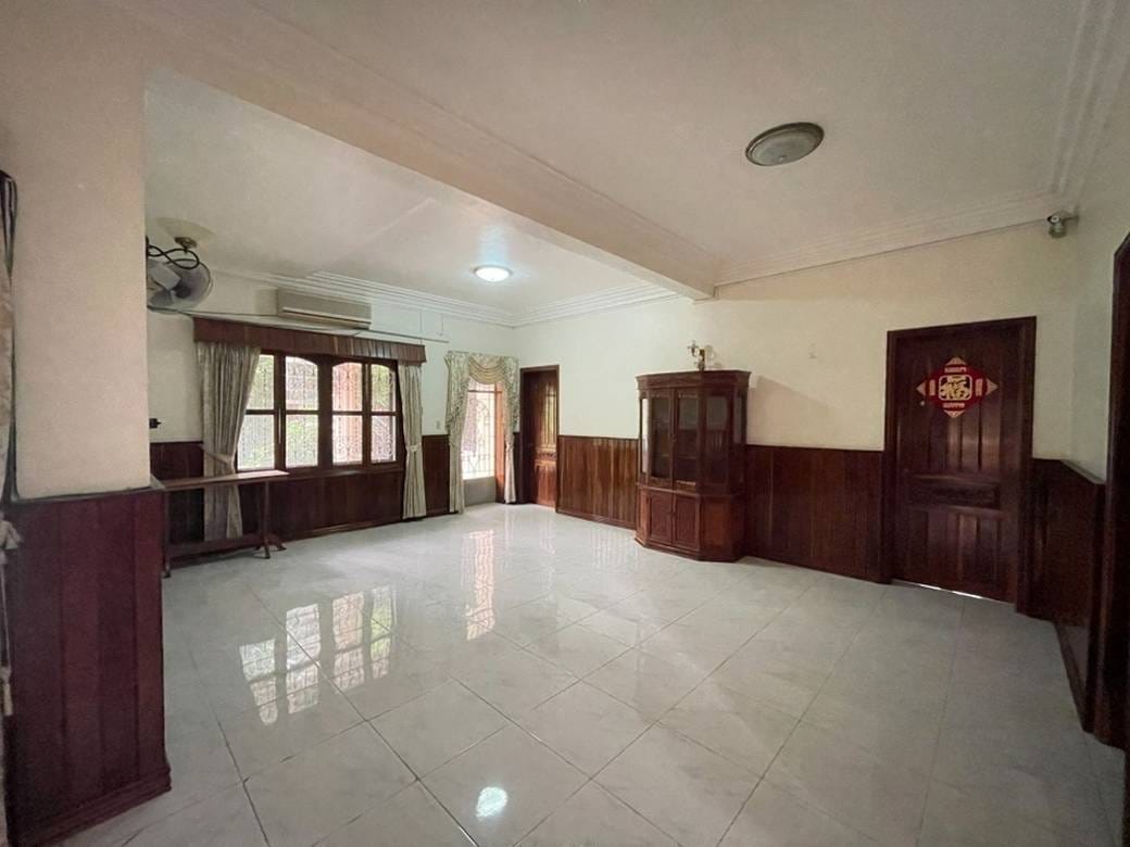 Vila K pronájmu in Tonle Bassac, Chamkarmon, Phnom Penh