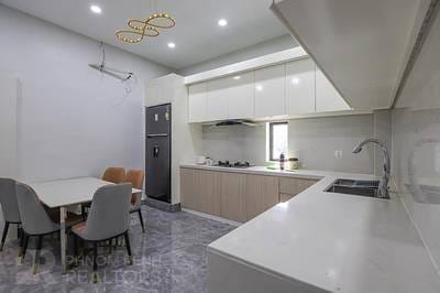 Maison mitoyenne À vendre de 112 m² de terrain