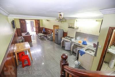 排屋出租，位于, 万景岗2分区（BKK2), 波哥堪, 金边