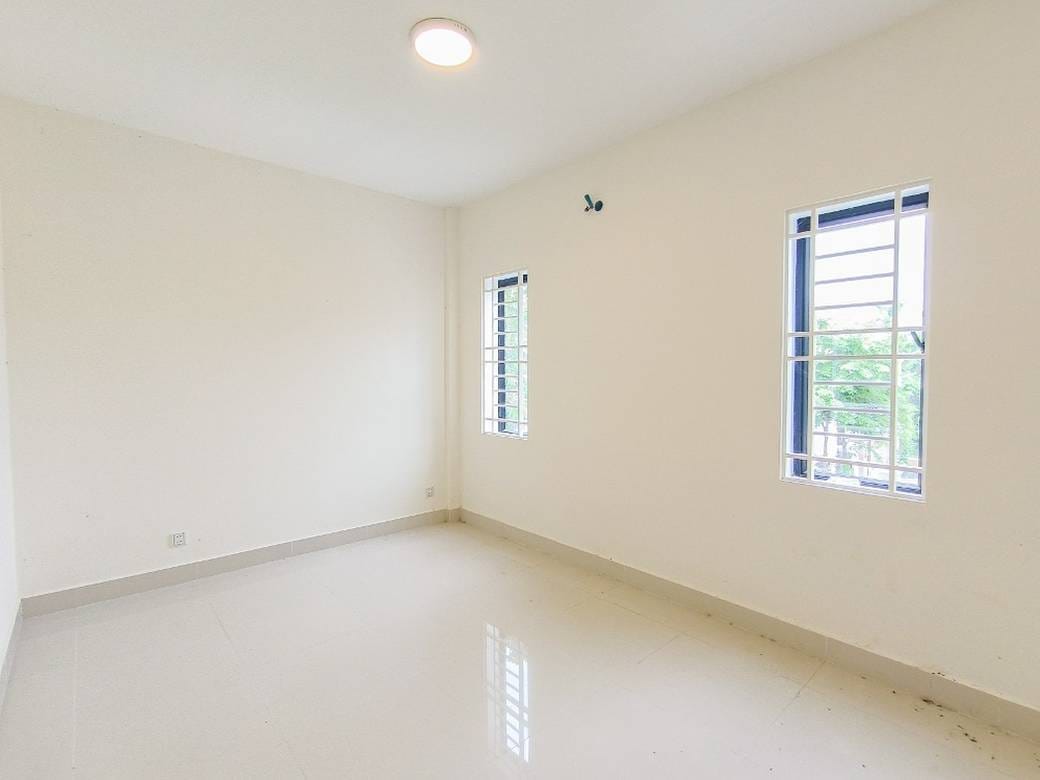 CommercialShophouse À vendre de 99 m² de terrain pour $280,000