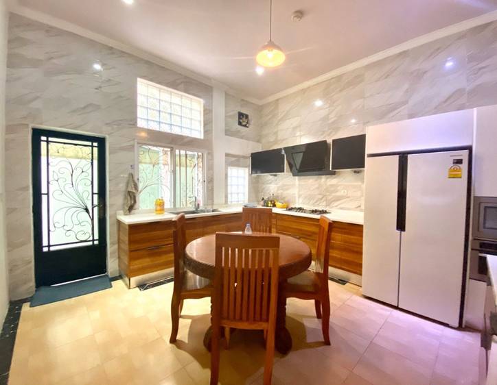 Vila K pronájmu in Boeung Kak 1, Toul Kork, Phnom Penh