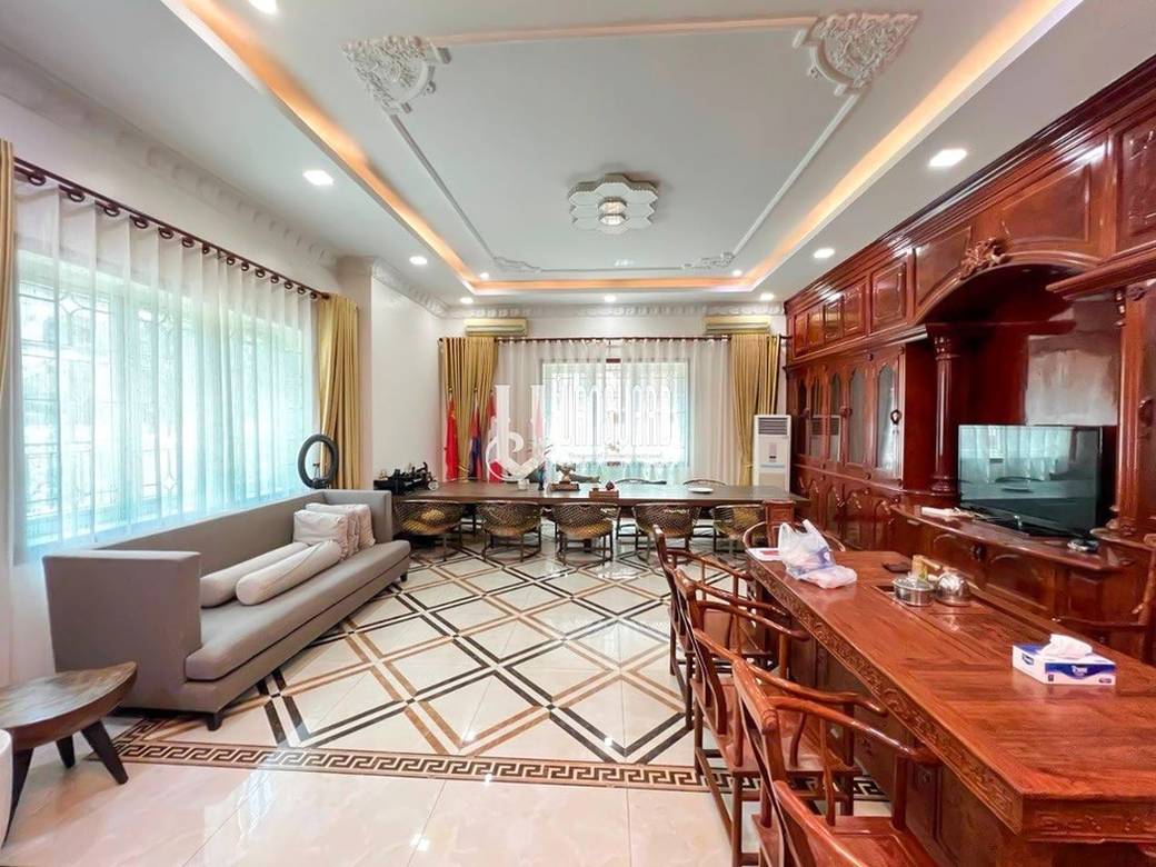 $3,500 别墅