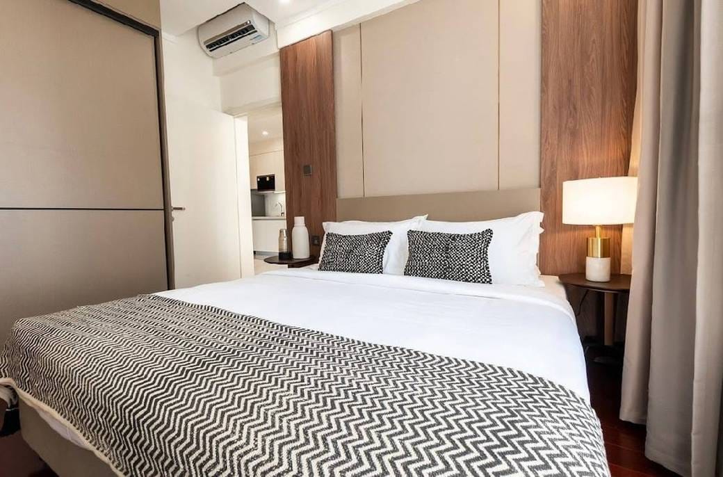Condo For Sale & Rent in Srah Chak, Daun Penh, Phnom Penh