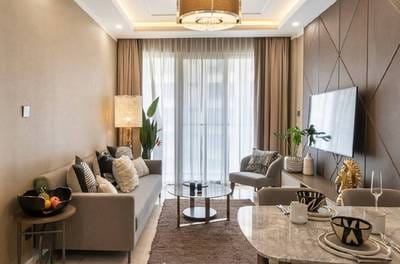 $300,000 Flat