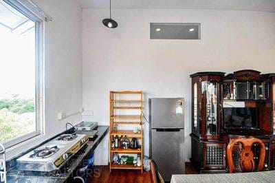 已装修排屋出租