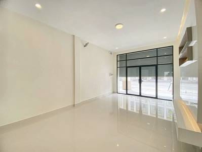 Chbar Ampov店屋出租，价格$1,600