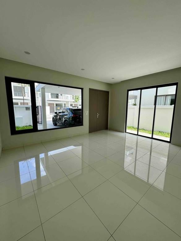 Chankiri​​ Palm Creek | Dvojvila Na prodej with 2 Parking Space