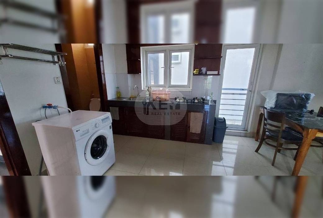 Budynek For Sale & Rent o powierzchni działki 200 m²