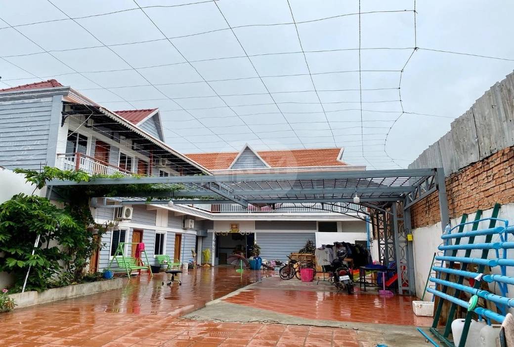 288 sqm Land Size House and lot Na prodej
