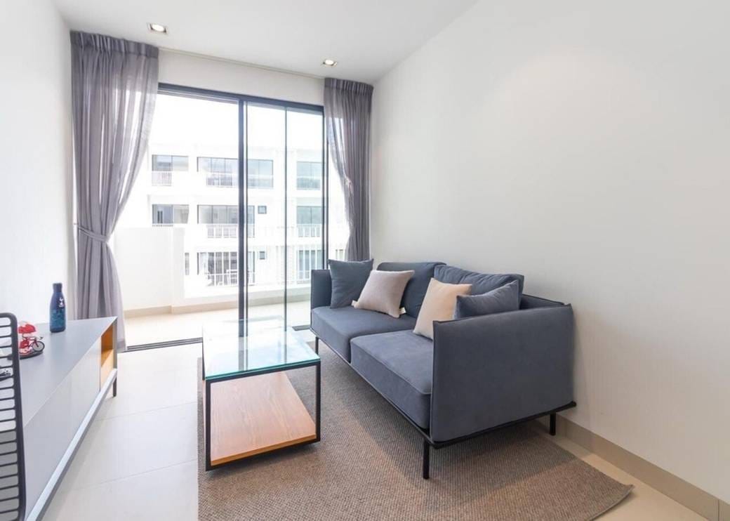 Rose Apple Square | Zařízeno Condo For Sale & Rent