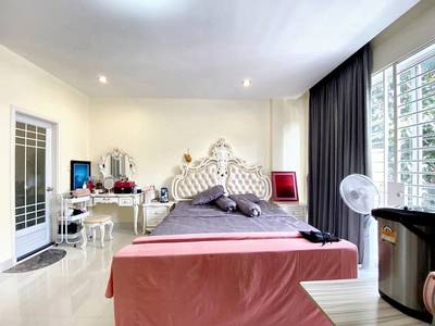 Chbar Ampov Villa For Sale in Nirouth Chbar Ampov $230,000