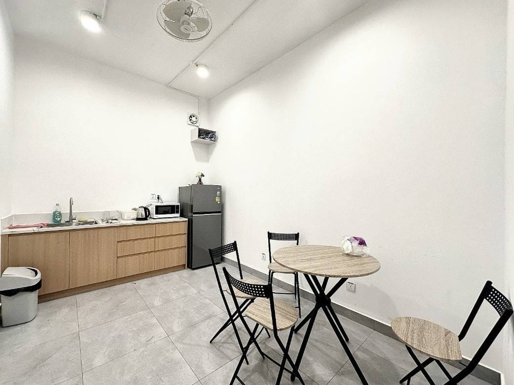 Toul Kork Офисы Для Аренды in Boeung Kak 1 Toul Kork $4,200