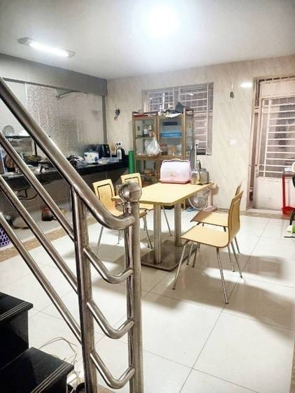 5 Bedrooms House and lot Na prodej for $122,000