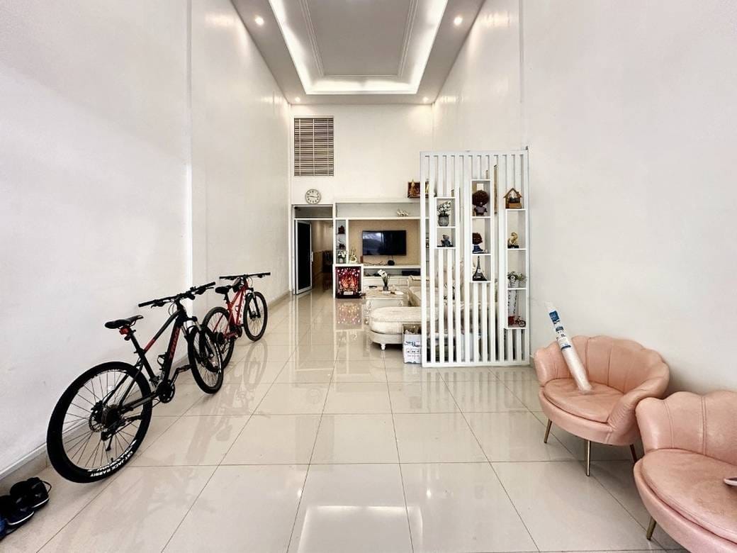 CommercialShophouse สำหรับขาย ใน โอวแบกกอาม, แซนสก, พนมเปญ