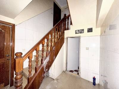 198平方米土地面积的CommercialShophouse出租，价格$3,000
