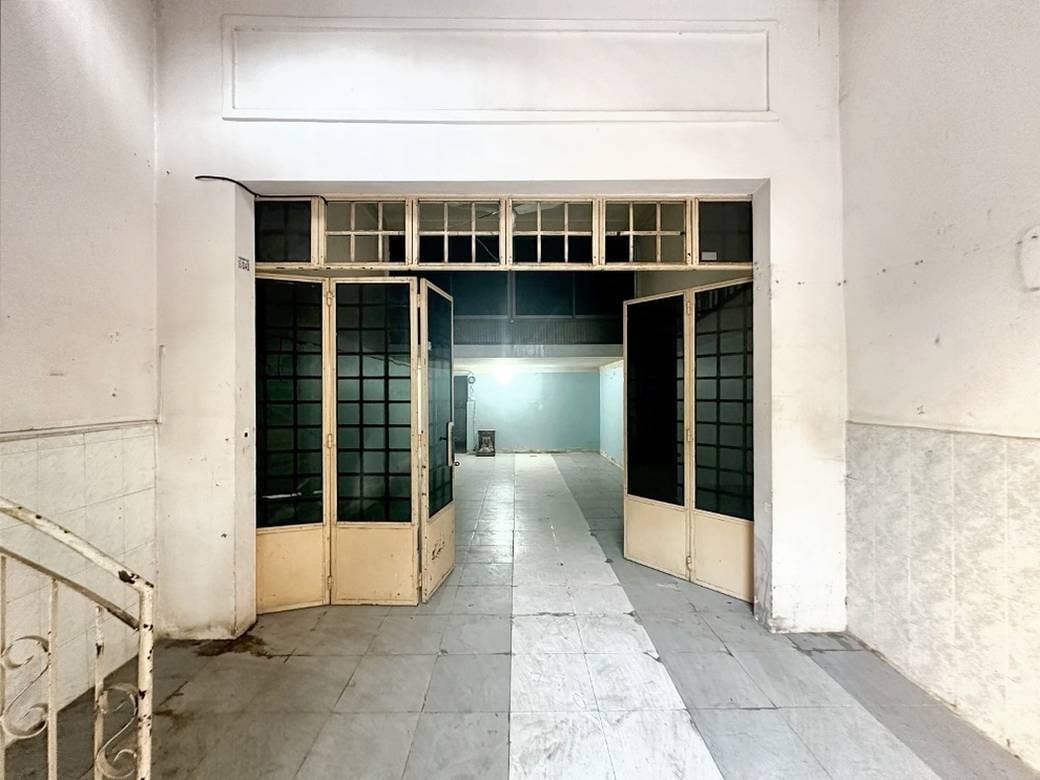 Daun PenhCommercialShophouseFor Sale & Rent，价格$470,000