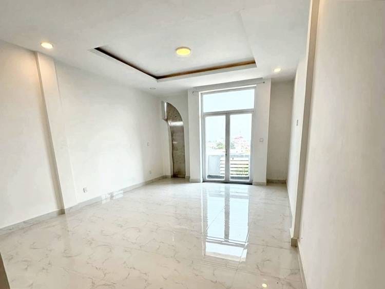 CommercialShophouse สำหรับเช่า ใน Chroy Changvar, Phnom Penh