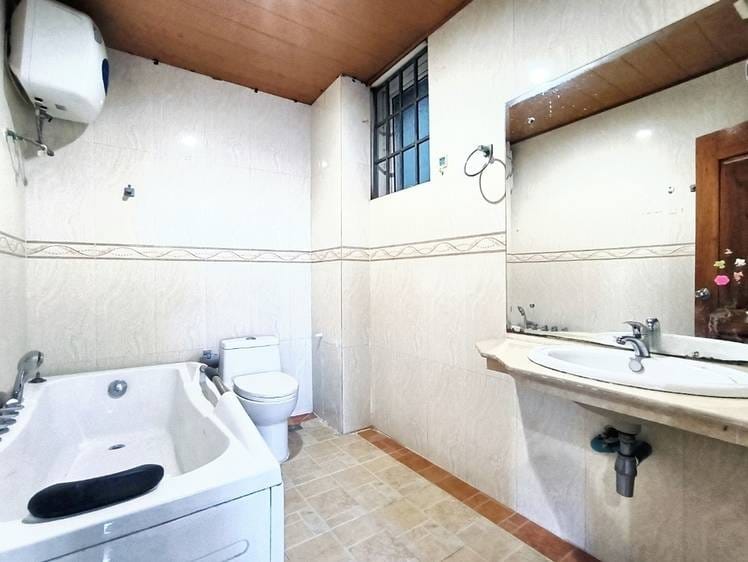 Serviced Apartment For Rent in BKK 2, Boeng Keng Kang, Phnom Penh
