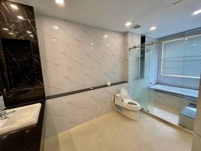 144 sqm Living Size Vila Na prodej in Sen Sok