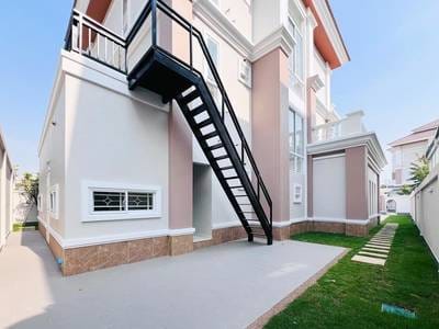 Borey Peng Huoth: The Star Platinum Eco Veranda | Chbar Ampov273-596平方米使用面积别墅出售