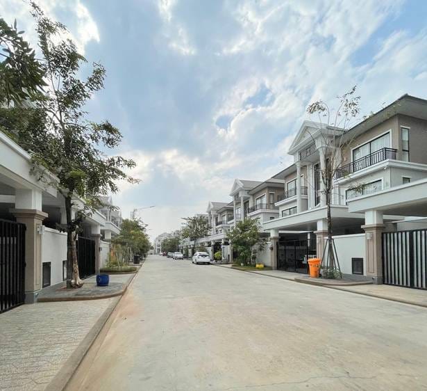 Borey Peng Huoth: The Star Platinum Eco Melody | $2,600 Twin Villa