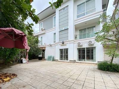 Borey Peng Huoth: The Star Platinum Herminus | Villa À vendre de 605 m² de terrain