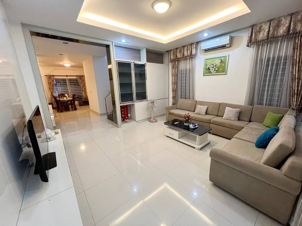 Borey Peng Huoth : The Star Platinum Mercurean II | 已装修联排住宅出售