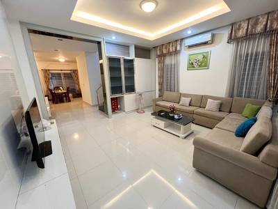 Borey Peng Huoth : The Star Platinum Mercurean II | 已装修联排住宅出售