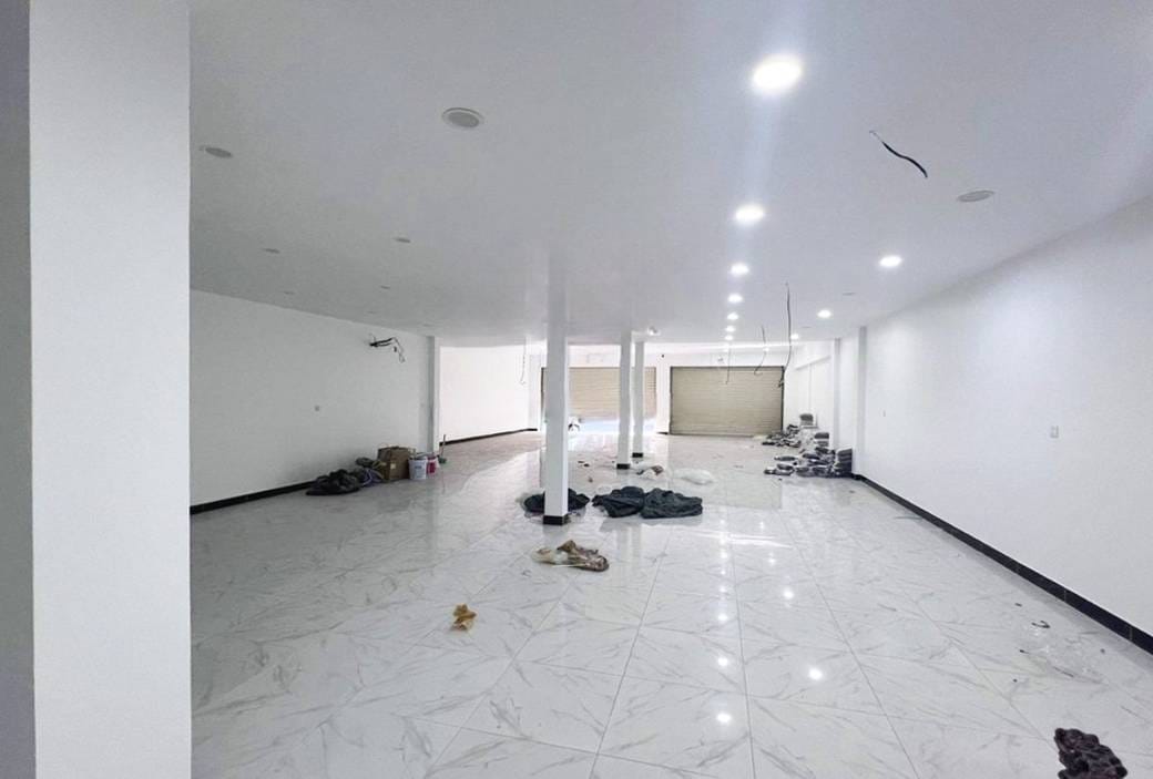 250 sqm Land Size CommercialShophouse For Rent for $2,000