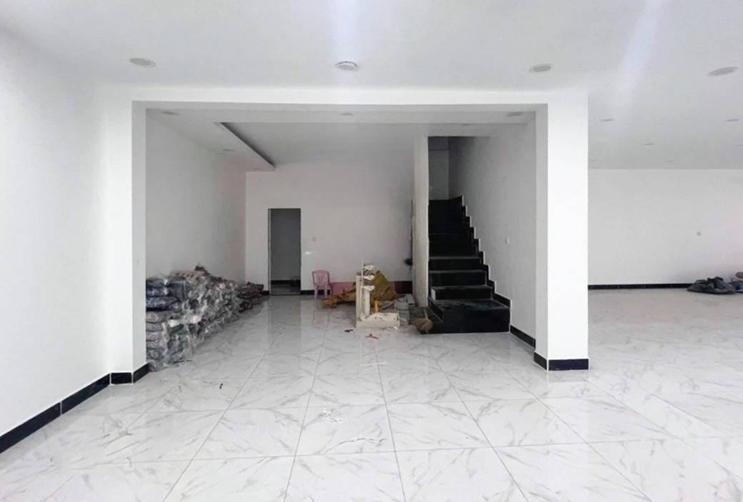 Boeng Keng Kang CommercialShophouse For Rent in Boeng Keng Kang