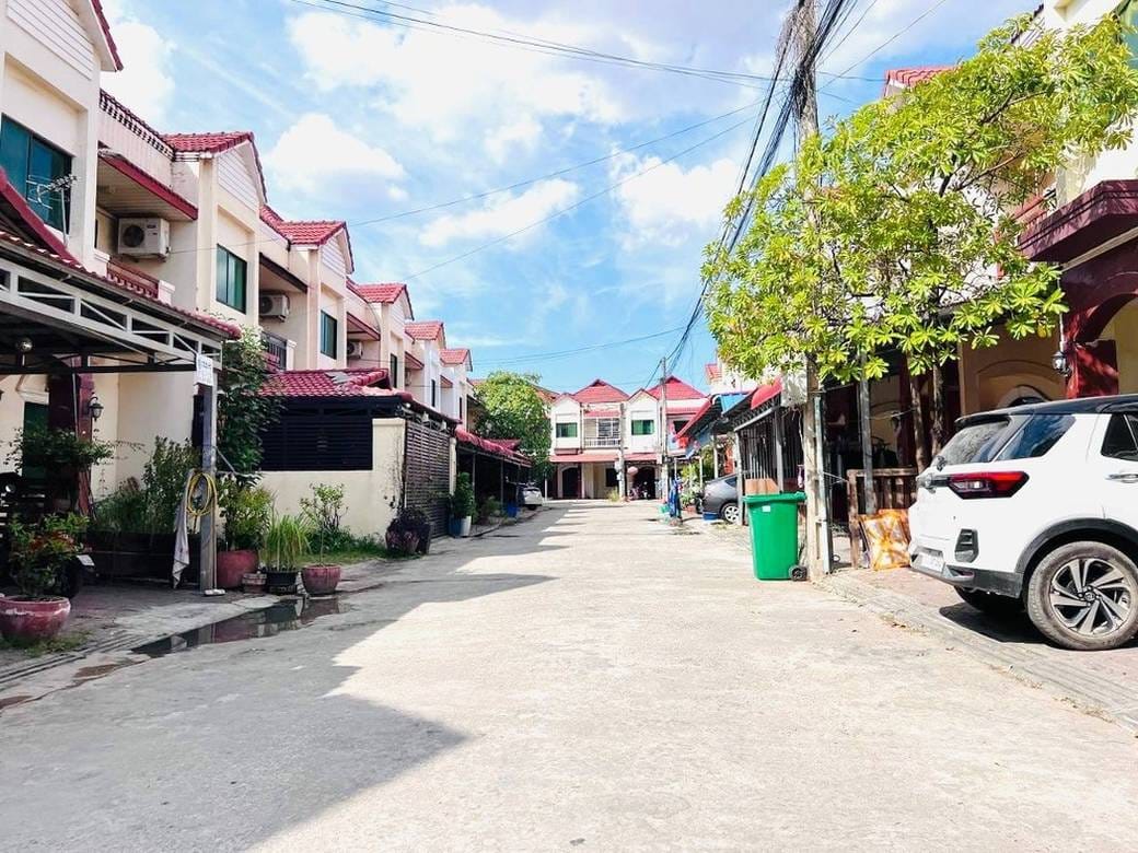 Dangkao72平方米使用面积双子别墅For Sale & Rent