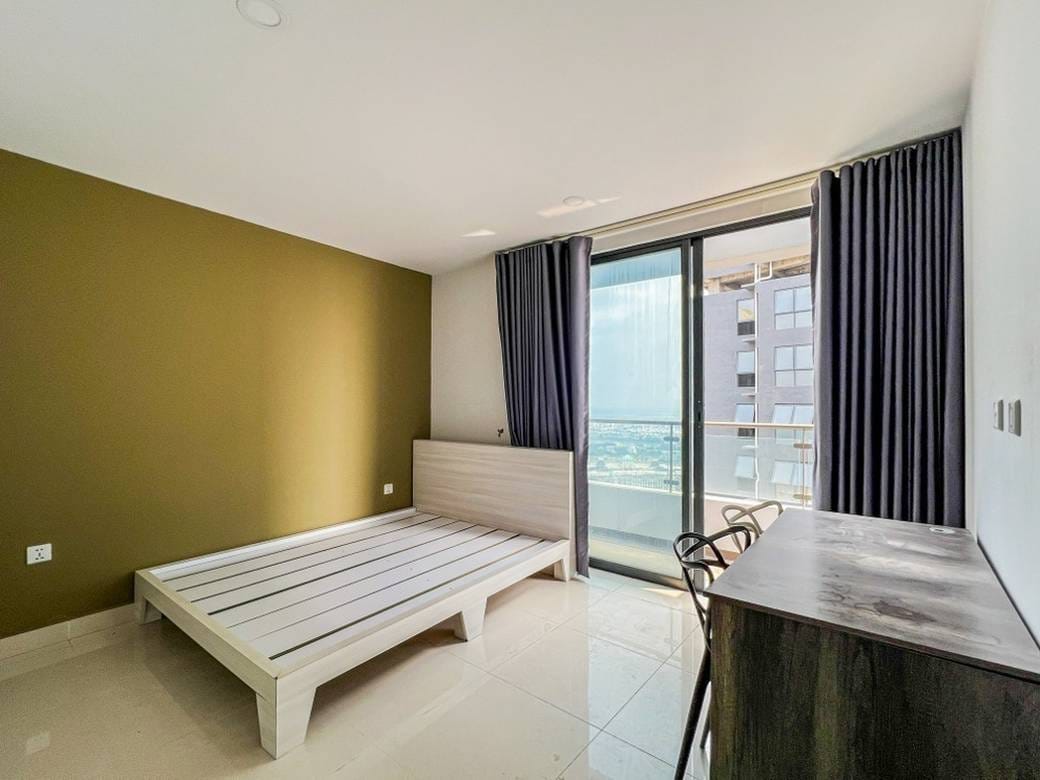 The Bridge | $360,000 Condo