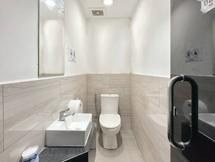 Bâtiment À louer de 570 m² de terrain pour $6,000