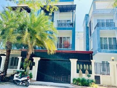 Borey Sambath Meanheng III (Phumi Phronith Prek Eng) | 5 Bedrooms Link House For Sale