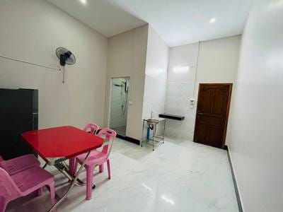 $350 Flat