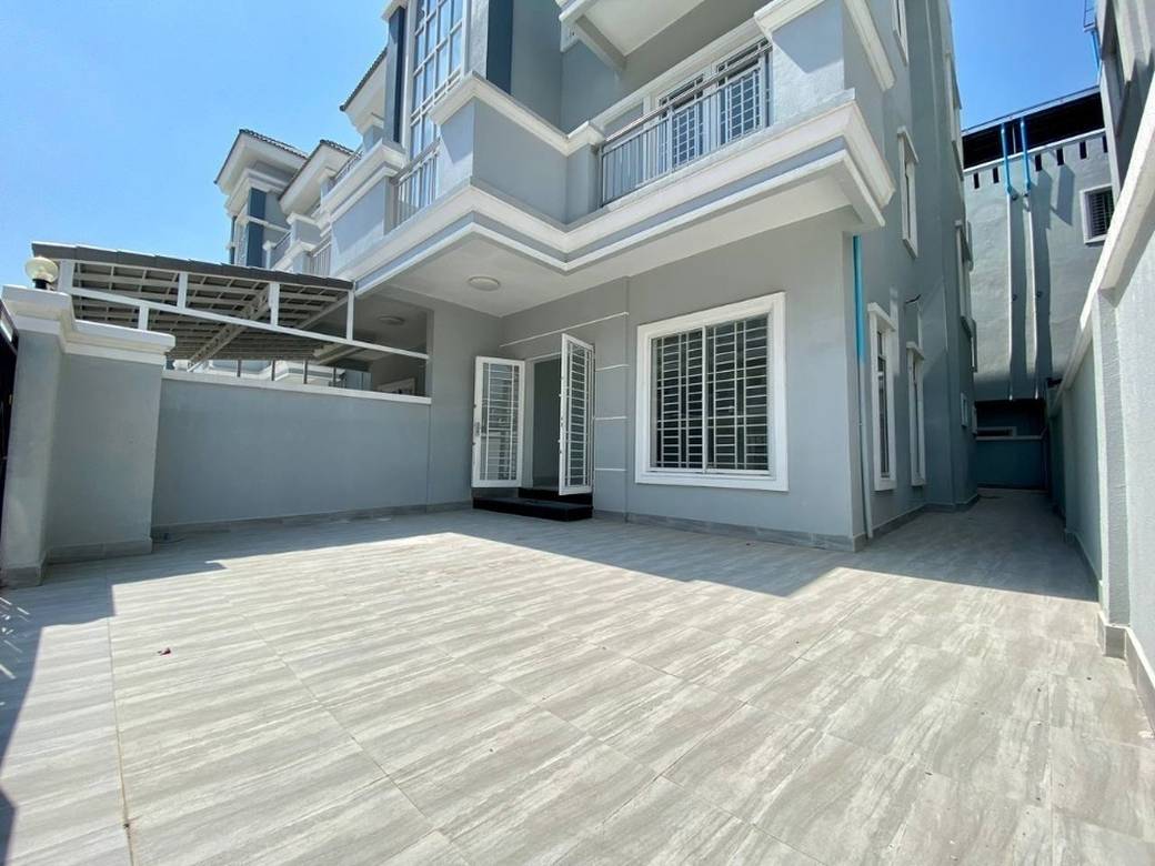 $250,000 双子别墅