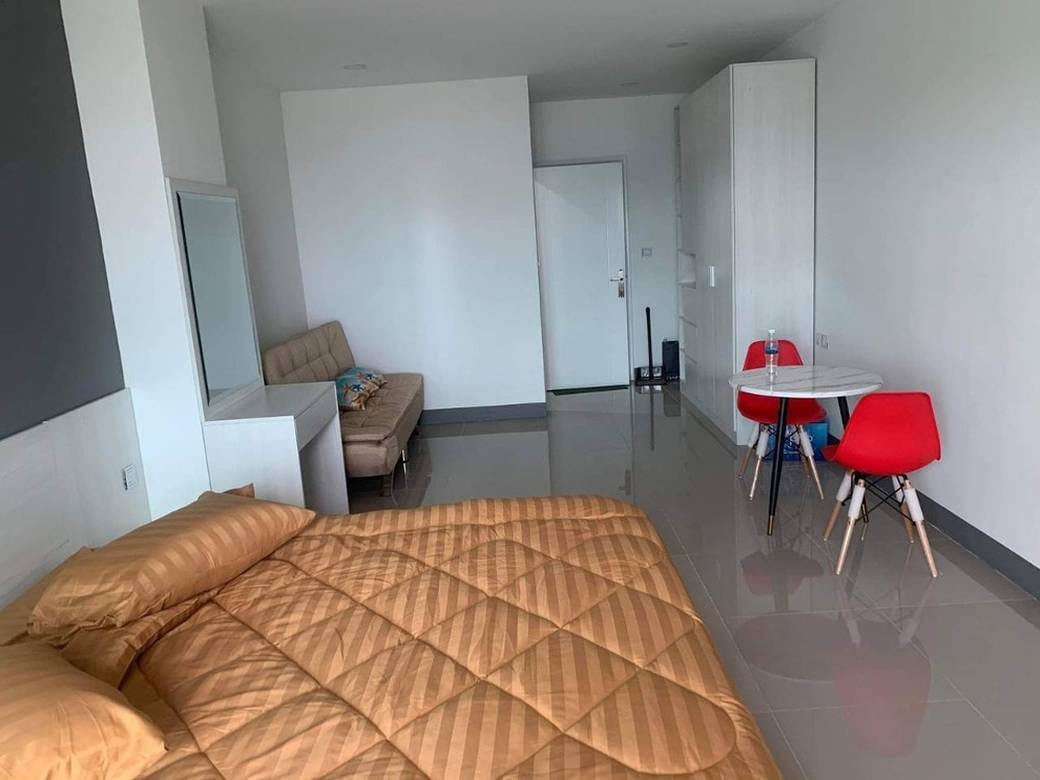 Apartmán Na prodej with 1 Parking Space