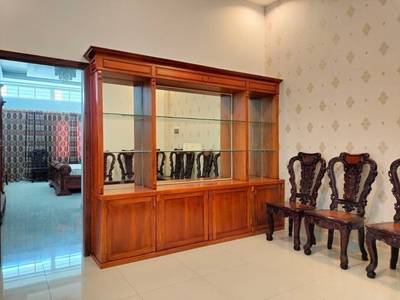 Furnished Shophouse For Rent