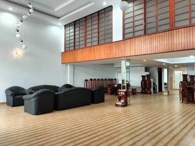 $1,000 Shophouse