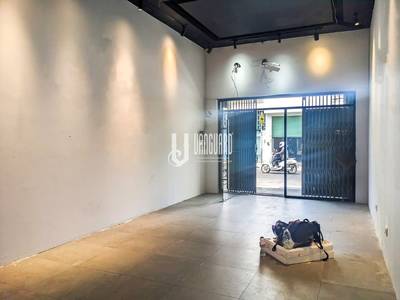 Shophouse For Rent in Boeung Kak 2, Toul Kork, Phnom Penh