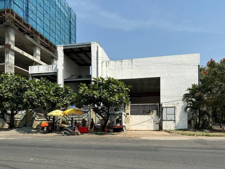 Здание For Sale & Rent in Boeung Kak 1, Toul Kork, Phnom Penh