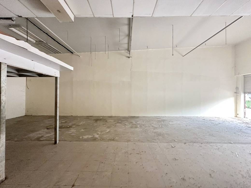200 sqm Land Size CommercialShophouse K pronájmu for $2,400