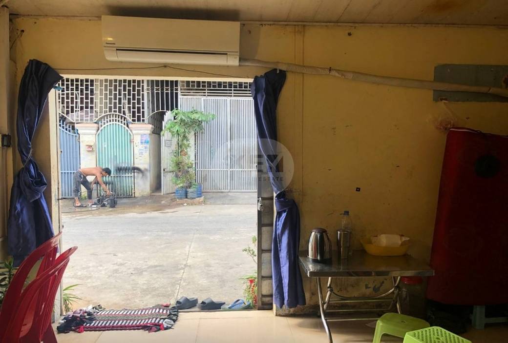 House and lot出售，位于, 吐尔桑开1, 雷西郊区, 金边