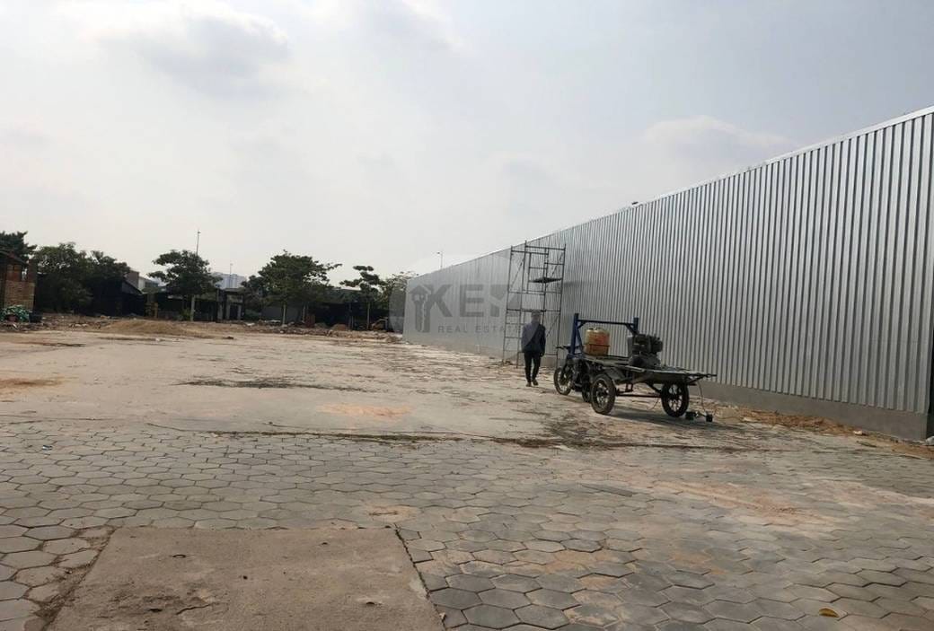 Lot For Rent in Chroy Changvar $4,375
