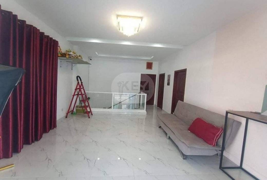 Villa For Sale in Kamboul $135,000