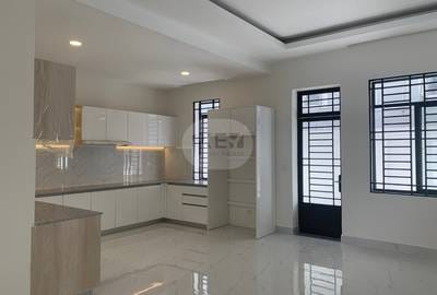 Dvojvila Na prodej in Dangkao $250,000