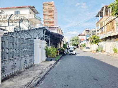 ที่ดิน สำหรับขาย ขนาดที่ดิน 567 ตร.ม.