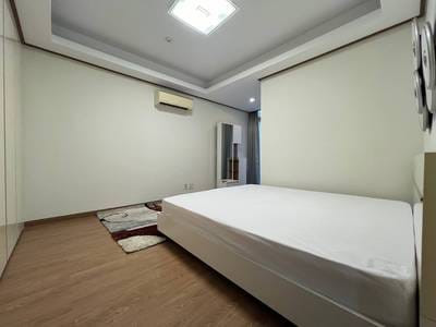 $1,000 Condo
